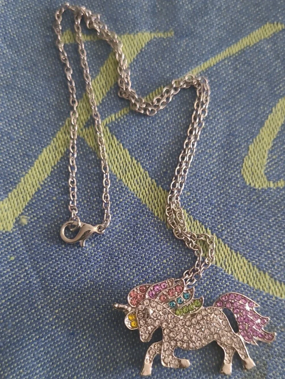 N/A sparkling silver
